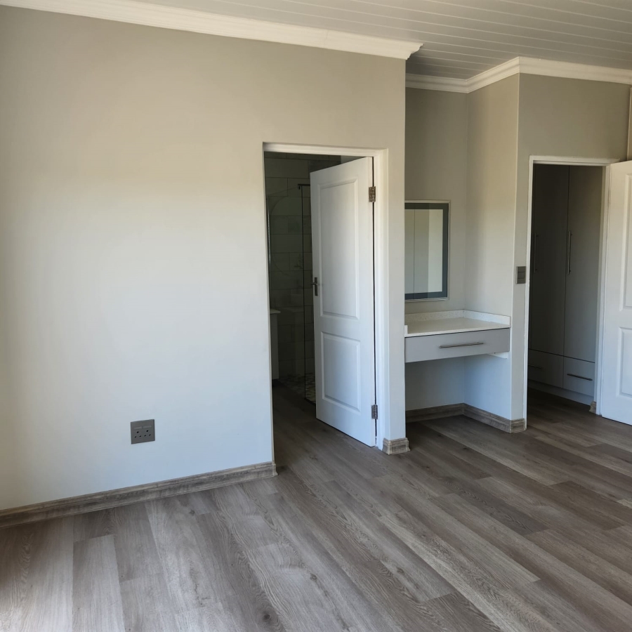 3 Bedroom Property for Sale in Stilbaai Wes Western Cape